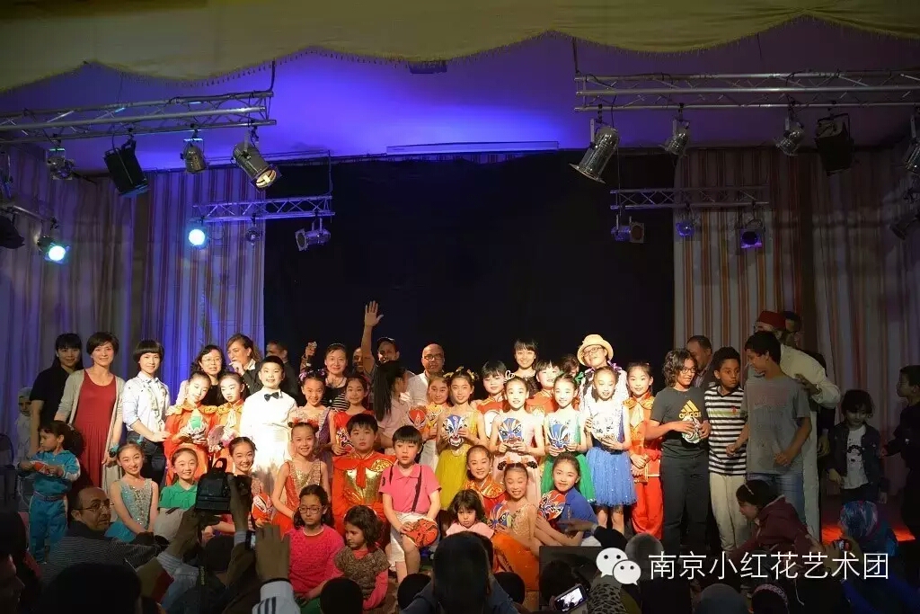 校园新闻-今夜花儿别样红 今夜花儿别样红