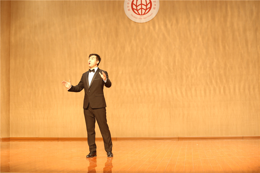 校园新闻-“绿叶点点青”——青年教师基本功汇报(二) “绿叶点点青”——青年教师基本功汇报(二)